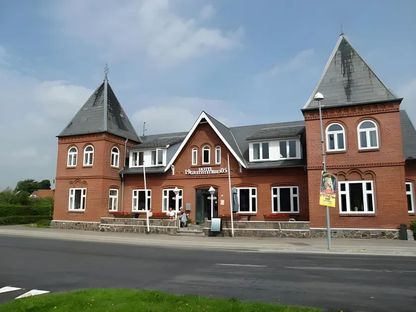 Gredstedbro Hotel - Image 1