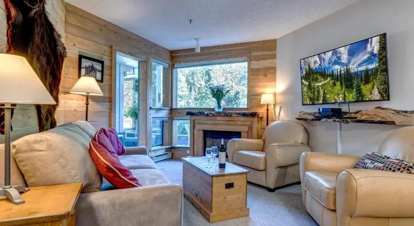 Condo de luxe 2 chambres / 2 salles de bains; Ski-in / out; Meilleur emplacement; Greystone Lodge - Image 1