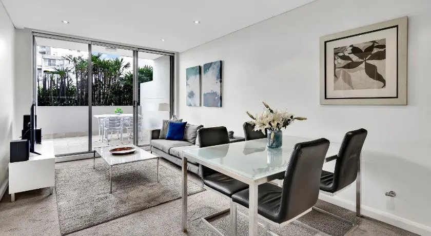 Spacious Two bedroom apartment - St Leonards AL25 - Image 1