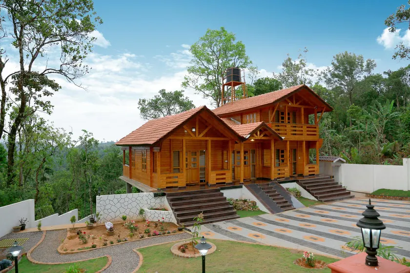 Lee Wood Villas - Image 1