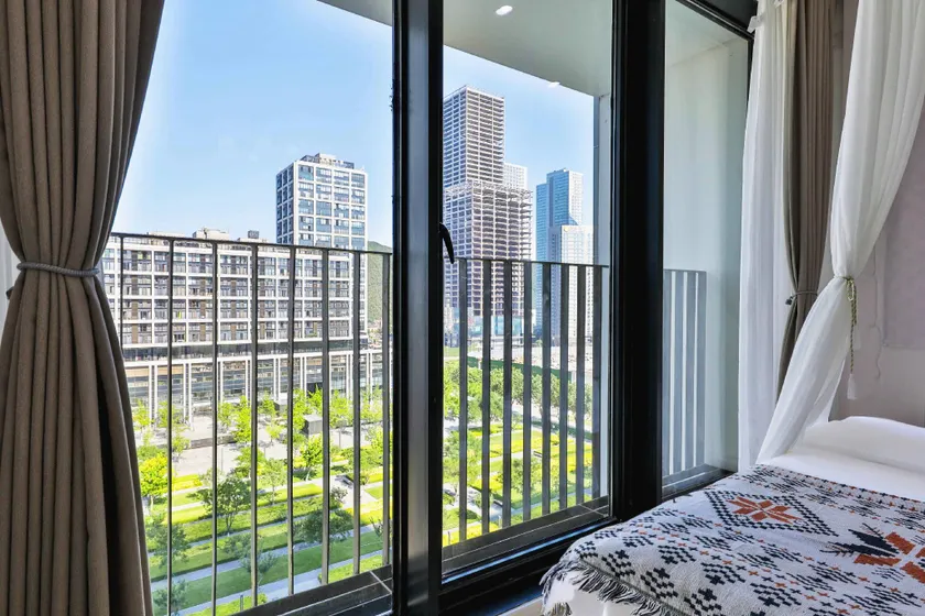 Tide Seaside Designer Hotel (Xinghai Square Branch) - Image 1