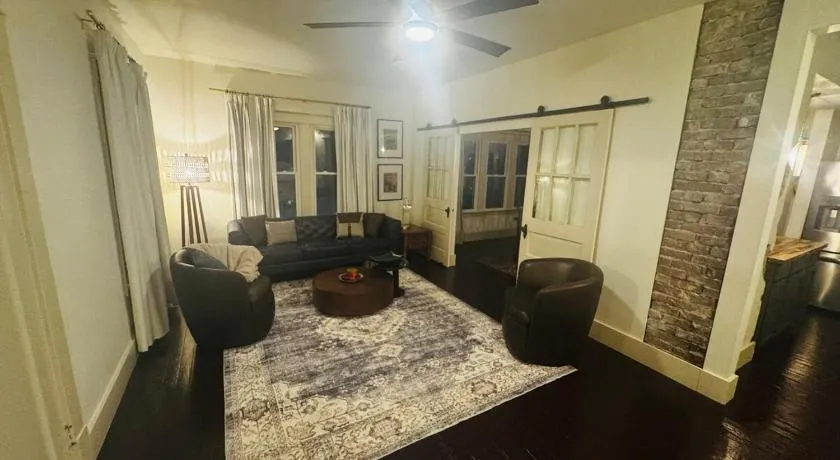 The Jtown Villa - Image 1