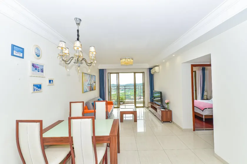 Issame Golf Seaview Resort Apartment Hotel (Dadunhai Branch) - Image 1