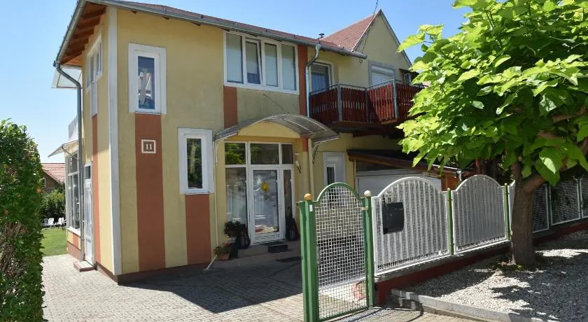 Gyenesi Virag Apartman - Image 1
