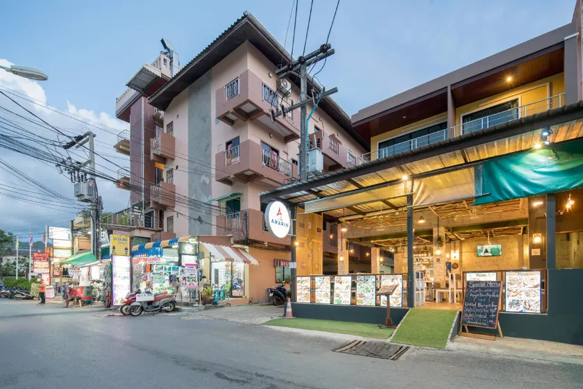 Amarin Hotel Patong - Image 1