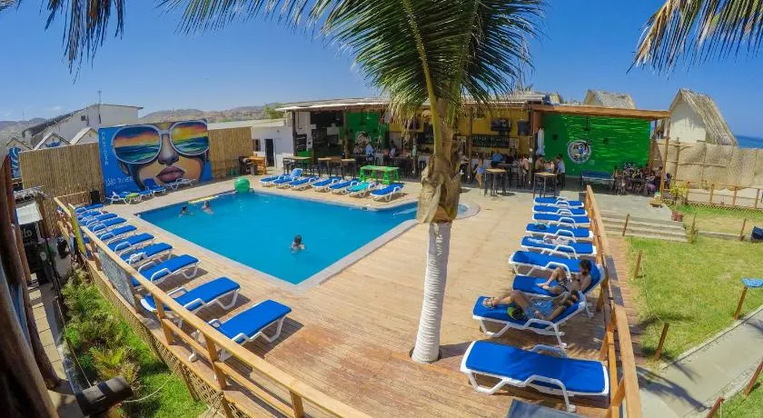 Wild Rover Beach Mancora - Image 1