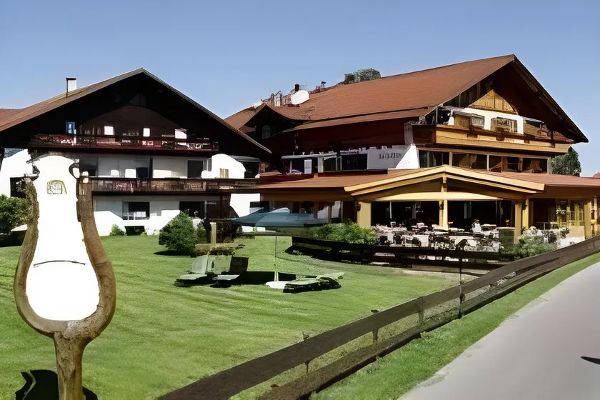 Der Helmerhof Allgäu Hideaway - Image 1