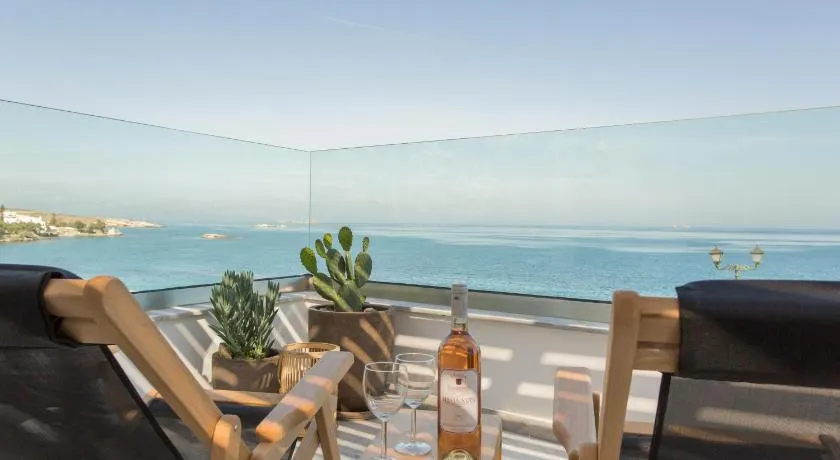 Satsi’s Cozy Casa-2 min from the beach&town - Image 1
