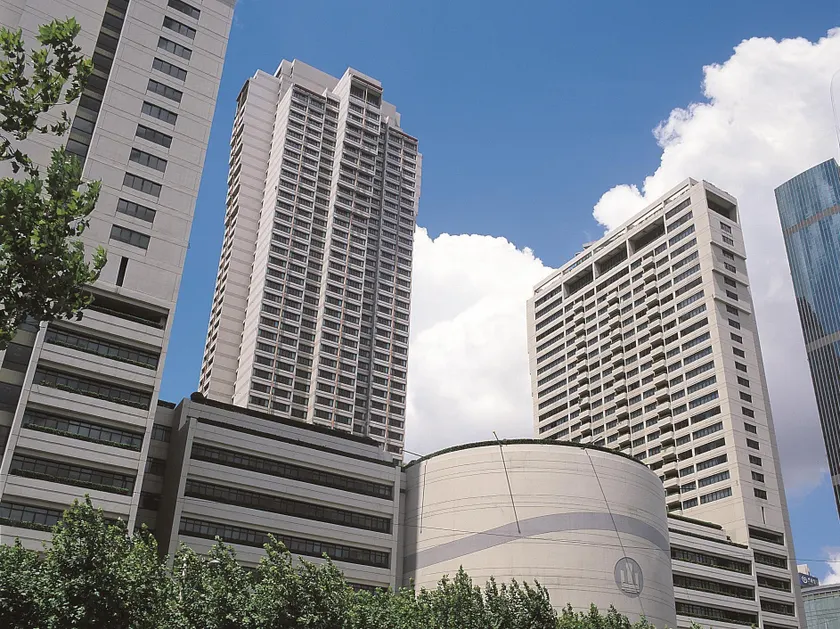Shanghai Centre Serviced Apartment - Image 1