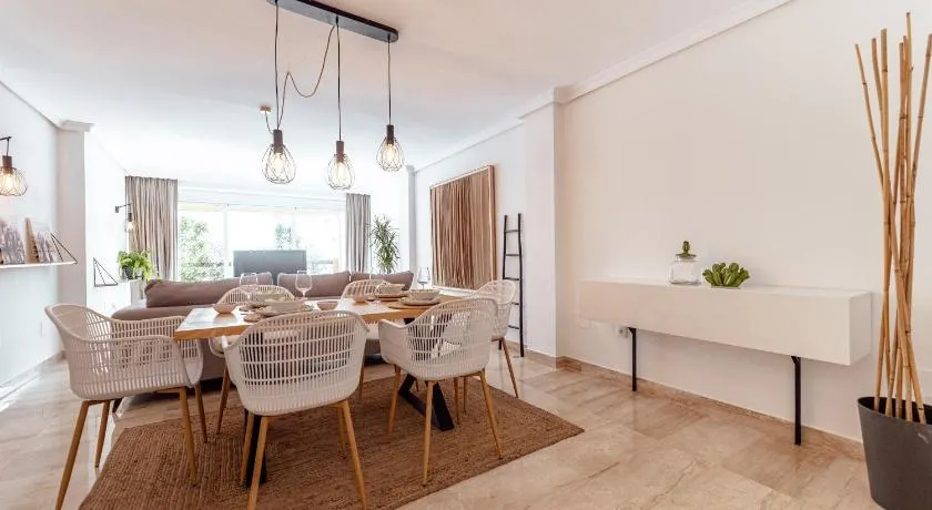 Elviria beach Award-Winning Stay - Image 1