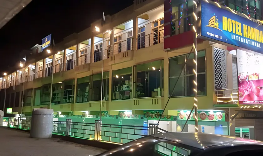Hotel kamran international - Image 1