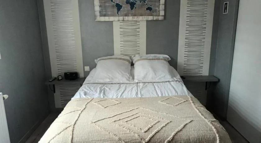 Location chambre à 5 min du circuit des 24 H du Mans - Image 1