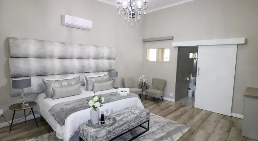 Stonehill Villa - Image 1