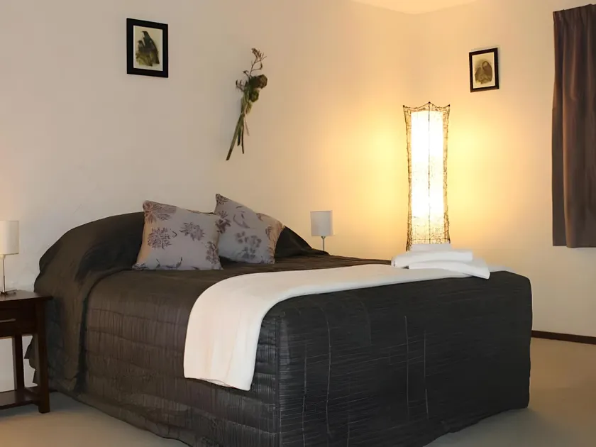 Inn the Bay Bed & Breakfast - Image 1