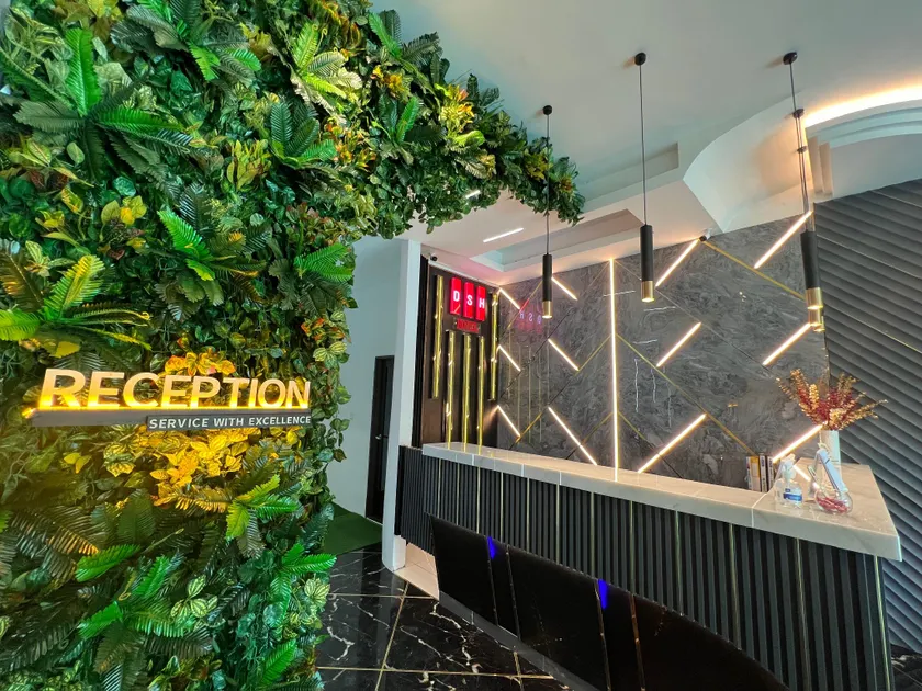 DSH Hotel - Image 1