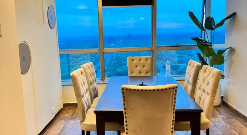 Prime Luxury Stay in Centaurus Mall Blue Area Islamabad - Image 1