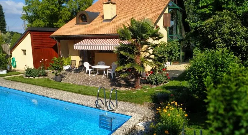 Guest House La Sereine - Image 1
