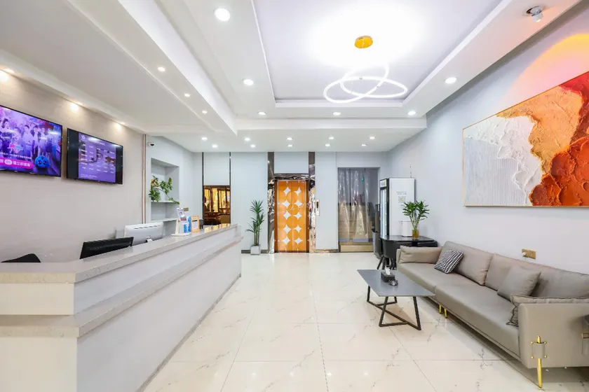 Pod Hotel (Nanjing Confucius Temple Wudingmen Metro Station Branch) - Image 1