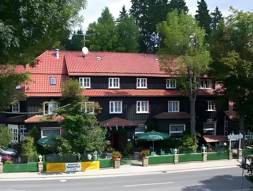 Hotel Grüne Tanne Mandelholz - Image 1