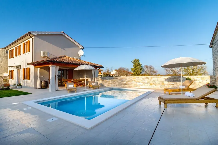 Villa NIMA - Holiday house with private pool - Image 1
