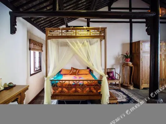 Shanghai Zhujiajiao Mansion - Image 1