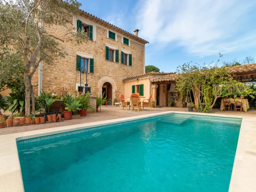 Villa Frontera with Saltwater Pool - Image 1