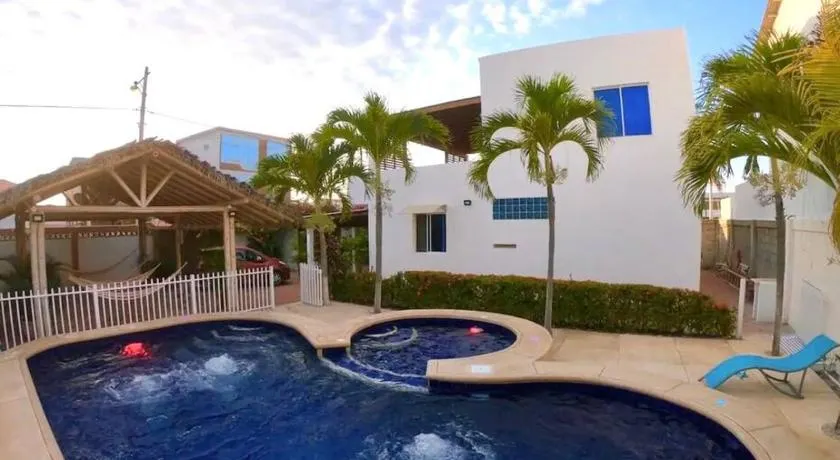 Casa con piscina privada y salida a la playa - Image 1