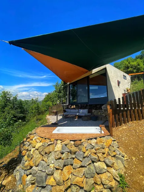 KOALA HUT - Luxury Treehouse - Private Escape with outdoor Hot Tub - Image 1
