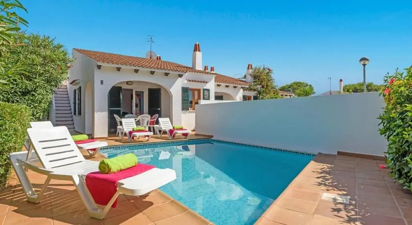 Duna Villa, Cala Blanca - Image 1