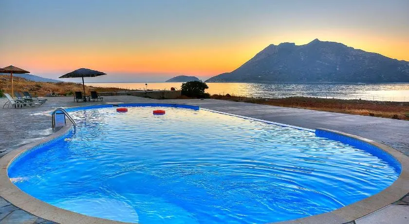 Aquapetra Hotel - Image 1