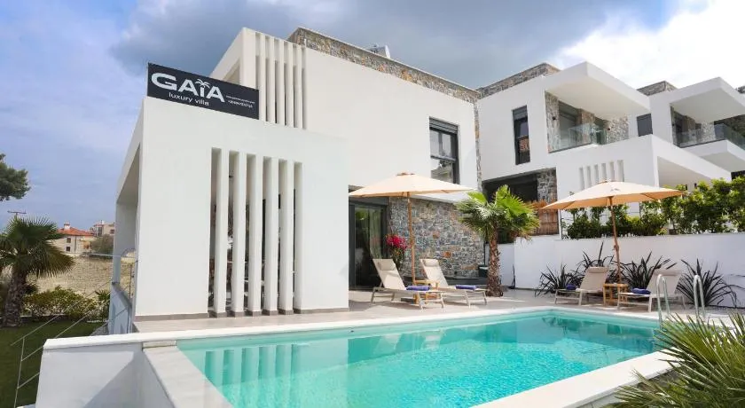 GAIA Luxury Villa - Image 1
