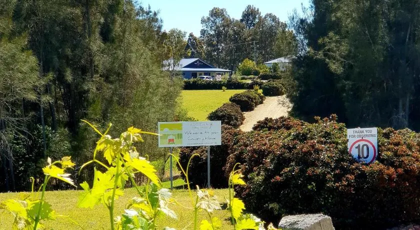 Red Door Collective - RDC Vineyard Estate, Luxury Adult Only Stay - Image 1