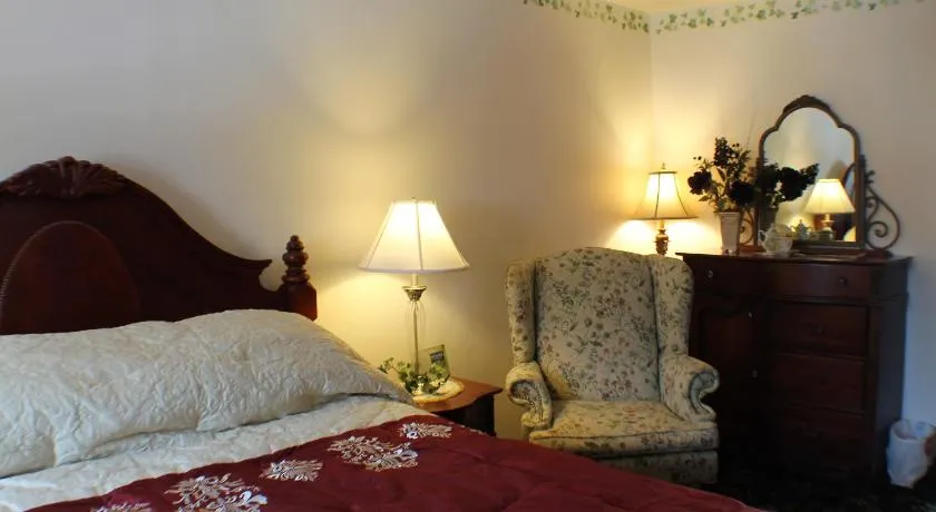 The White Birch Inn - Image 1