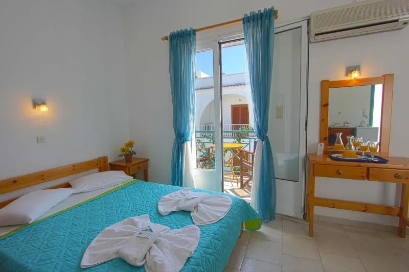 La Selini Hotel - Image 1