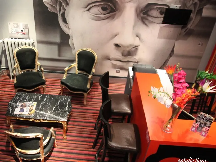 Hôtel Latino Café - Image 1