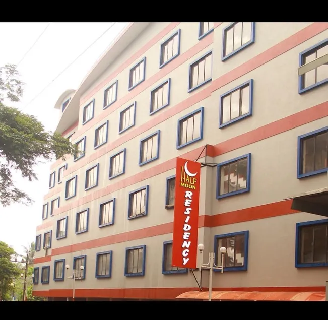 Half Moon Residency Calicut - Image 1