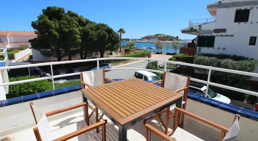 Apartamento Moderno y Luminoso con Vista al Mar - Cerca de la Playa - ES-228-143 - Image 1