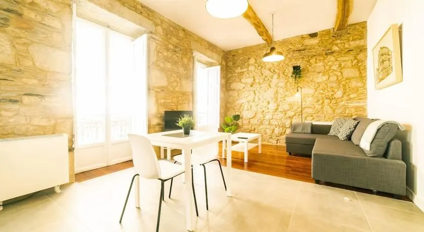 Apartamento Amboage Real - Image 1