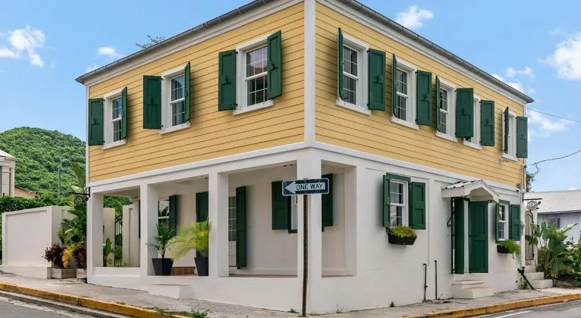 Queens Promise - King Bed - Walkable - AC - Image 1