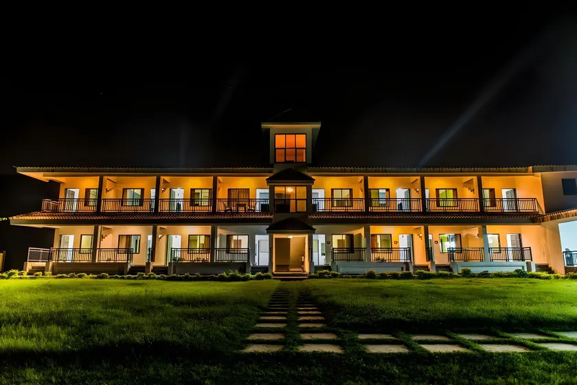 Coco's Inn Resort - Image 1
