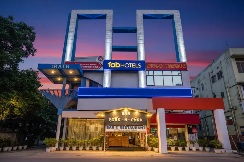 FabHotel Palash Residency Ranchi Railway Station - Image 1