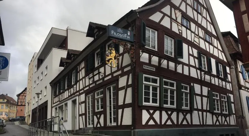 Hotel Löwen - Image 1