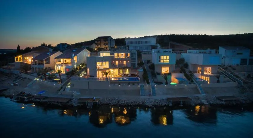 Good CaMa resort - Image 1