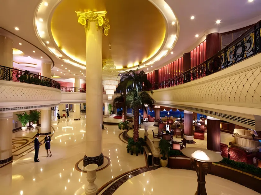New Century Hotel Taizhou - Image 1