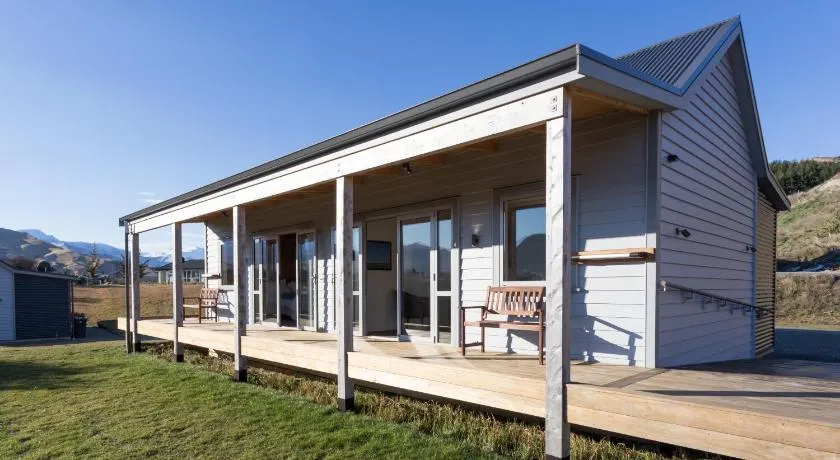 Shotover Country Cottages - Image 1
