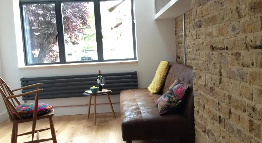 Passengers House - Image 1