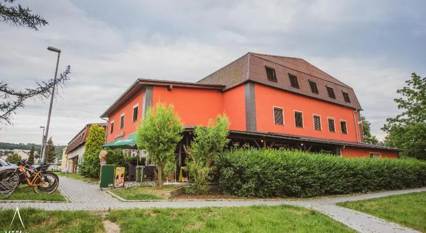 Pension & Restaurant Věžka - Image 1