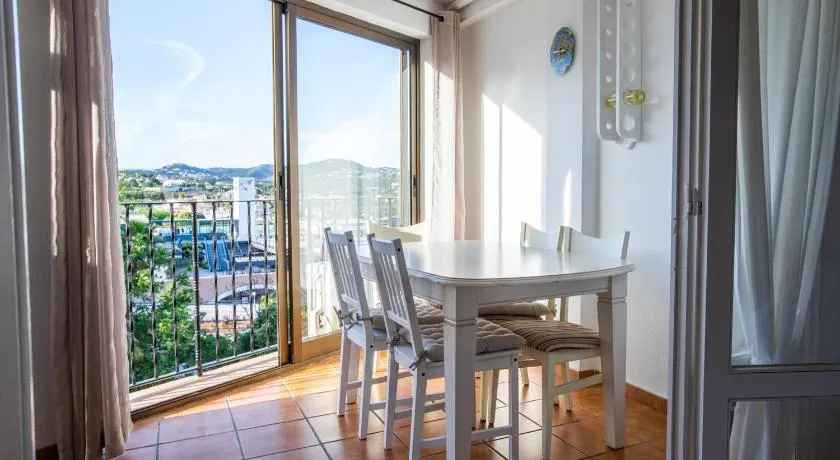 Calpe cozy apartment with the mountain view 5 min to the beach - Image 1