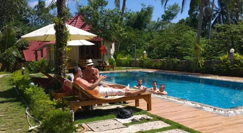 Sun & Wind Paradise Bungalow - Image 1