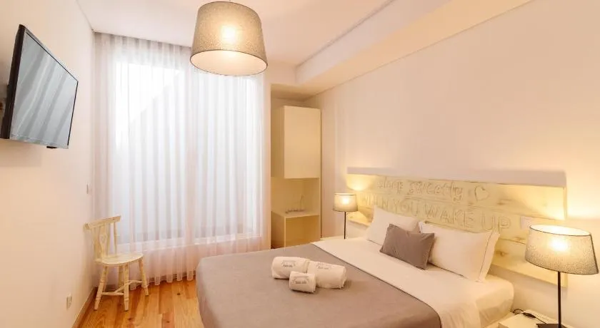 Lindo Vale Guest House - Image 1